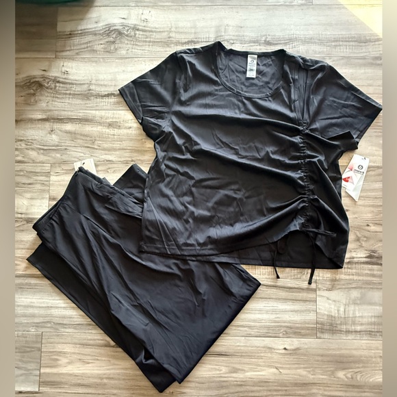 MONO B SET - Picture 1 of 11